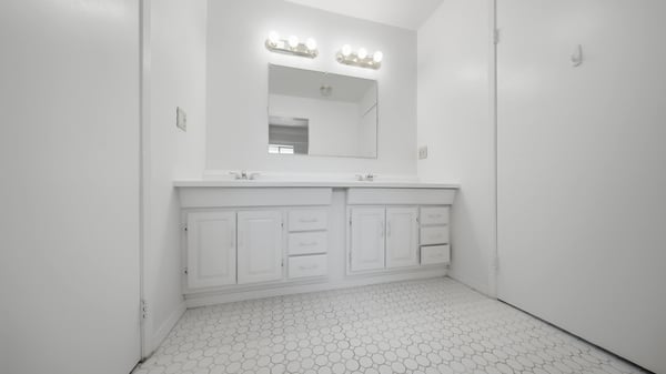 27051 Oakflat Drive, Tehachapi, CA