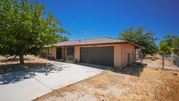 40245 169th St E, Lake Los Angeles, CA