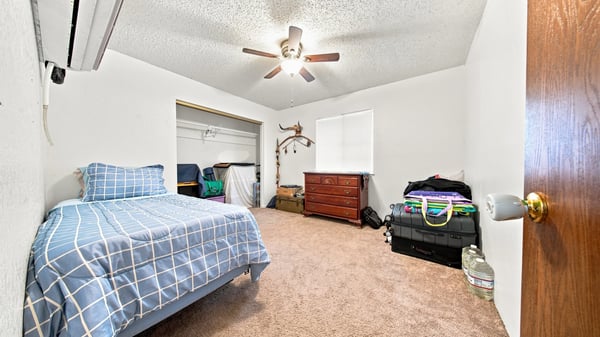 40245 169th St E, Lake Los Angeles, CA
