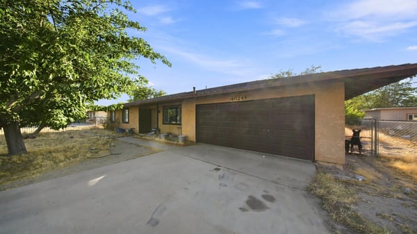 40245 169th St E, Lake Los Angeles, CA