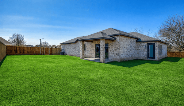 903 Urban Dr, DeSoto, TX