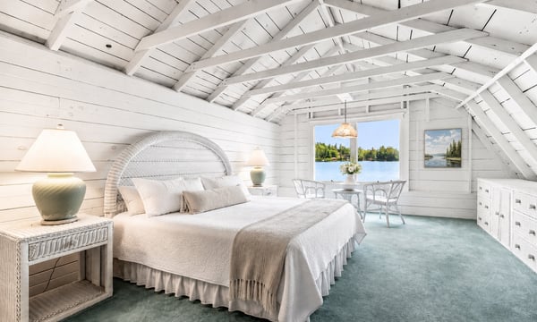 149 Lake Avenue, Sunapee, NH