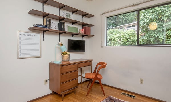 3515 NE 158th Place, Lake Forest Park, WA