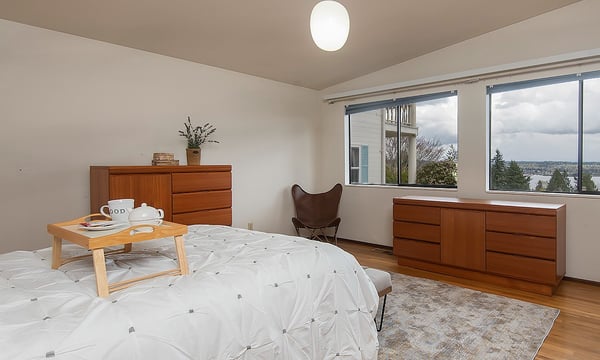 3515 NE 158th Place, Lake Forest Park, WA