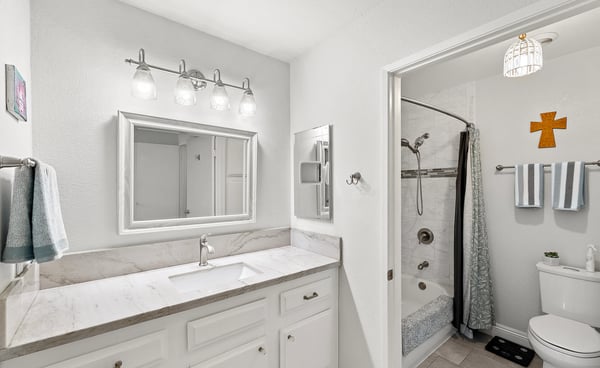 21 Misty Creek Ln, Laguna Hills, CA