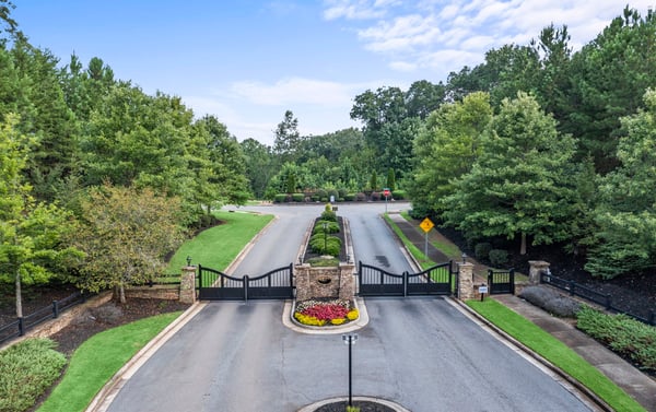7465 Crestline Drive, Dawsonville, GA