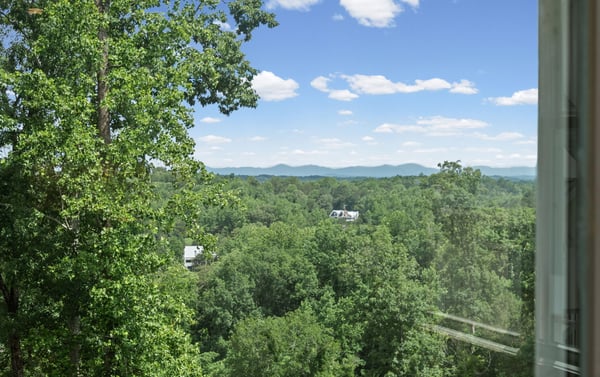 7465 Crestline Drive, Dawsonville, GA