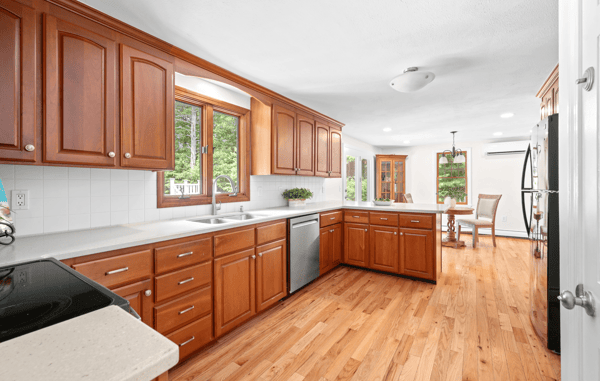 10 McKinney Dr - SOLD!, Hudson, NH