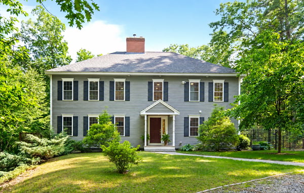 27 Colonel Wilkins Rd, Amherst, NH