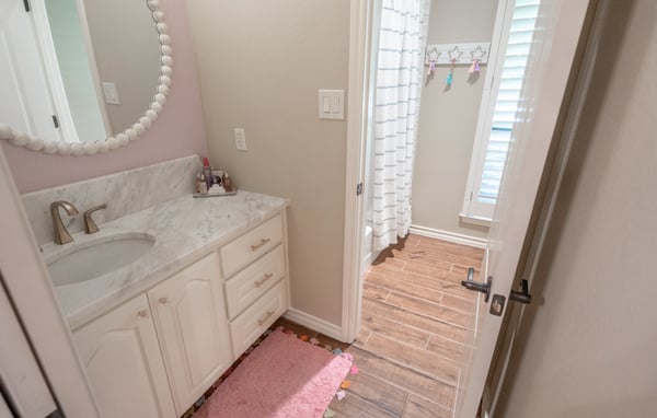 2004 Brentwood Drive, Midland, TX