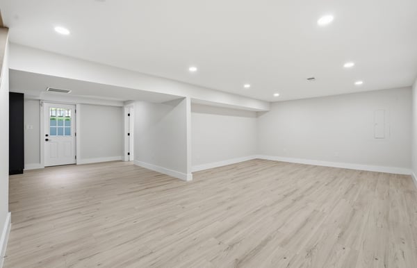 2524 Swift Run Street, Vienna, VA