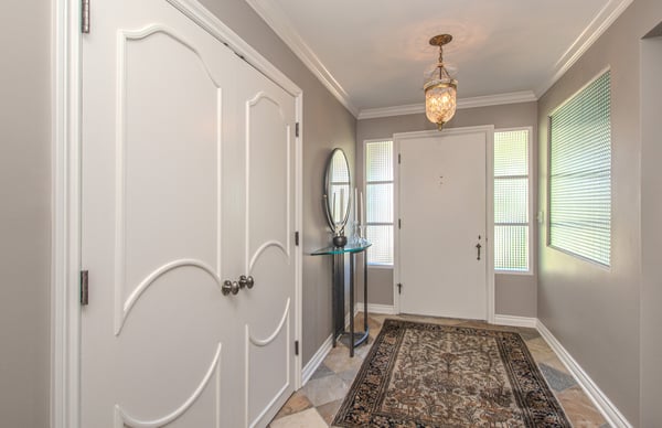 19415 Riverside Drive, Beverly Hills, MI