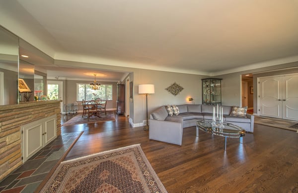 19415 Riverside Drive, Beverly Hills, MI