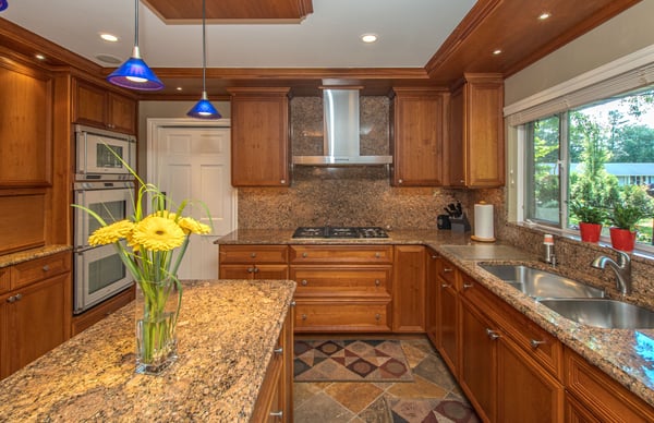19415 Riverside Drive, Beverly Hills, MI