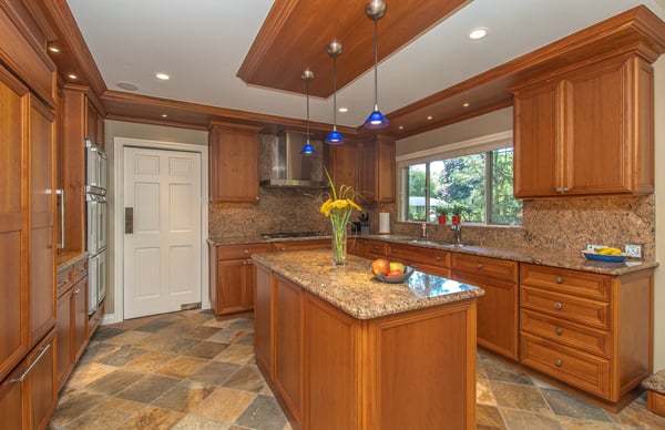 19415 Riverside Drive, Beverly Hills, MI