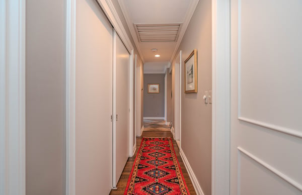 19415 Riverside Drive, Beverly Hills, MI