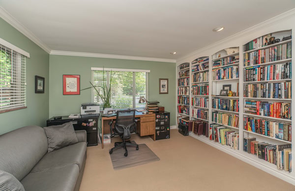 19415 Riverside Drive, Beverly Hills, MI