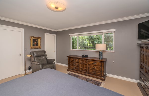 19415 Riverside Drive, Beverly Hills, MI