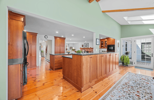 12 Candlewood Dr - SOLD!, Amherst, NH