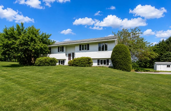 205 Sutton Road, New London, NH