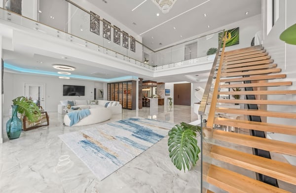 123 Waihili Pl, Honolulu, HI