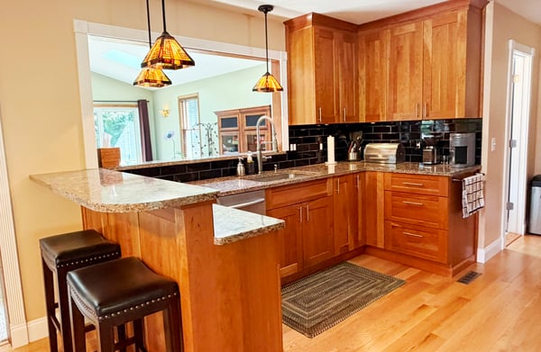Eat-in Kitchen Remodeled in 2021 w/ Cherry Cabinets & Quartz Counters