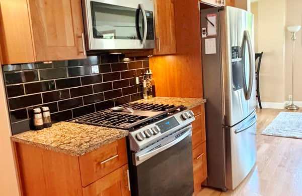 Under Cabinet Accent Lighting