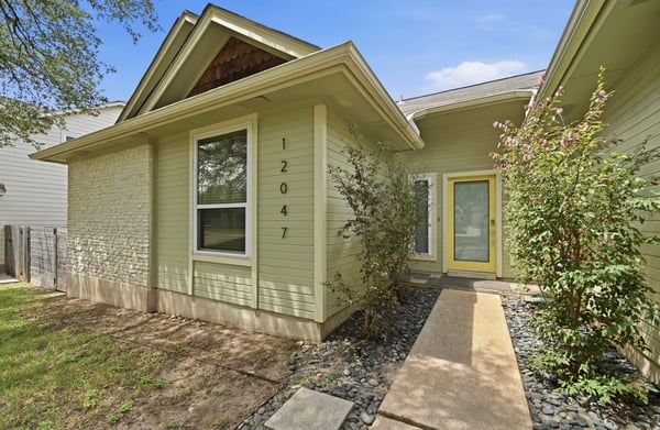 12047 Lincolnshire Drive, Austin, TX