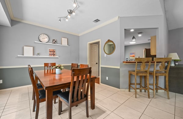 12047 Lincolnshire Drive, Austin, TX