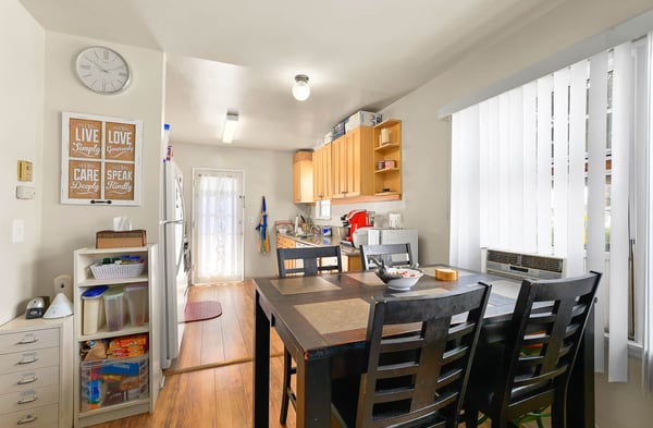 2511 Manhattan Ave, Montrose, CA