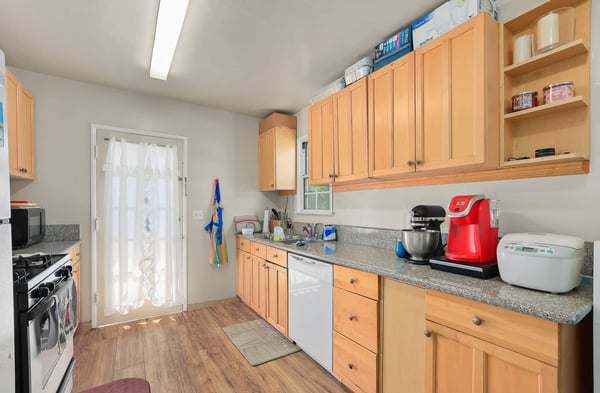 2511 Manhattan Ave, Montrose, CA