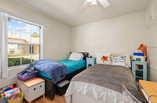 2511 Manhattan Ave, Montrose, CA