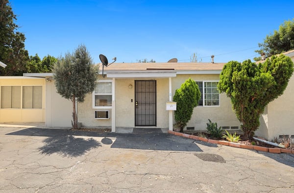 2511 Manhattan Ave, Montrose, CA