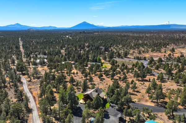 18455 McSwain Drive, Sisters, OR