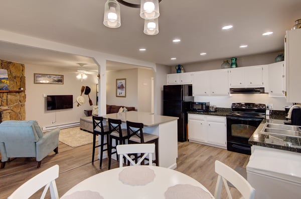 23800 County Road 16, 508, Oak Creek, CO