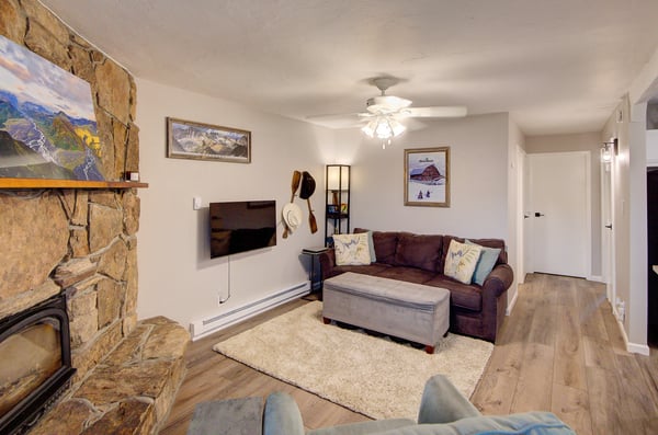 23800 County Road 16, 508, Oak Creek, CO
