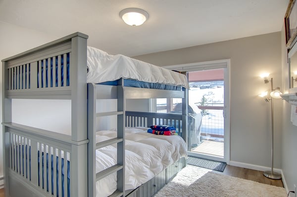 23800 County Road 16, 508, Oak Creek, CO
