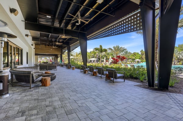 8212 Shooting Star Rd, Sarasota, FL