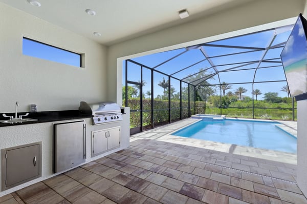 8212 Shooting Star Rd, Sarasota, FL