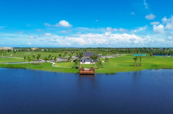 8212 Shooting Star Rd, Sarasota, FL