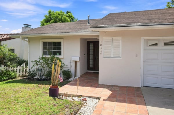 10335 Orton Ave., Los Angeles, CA