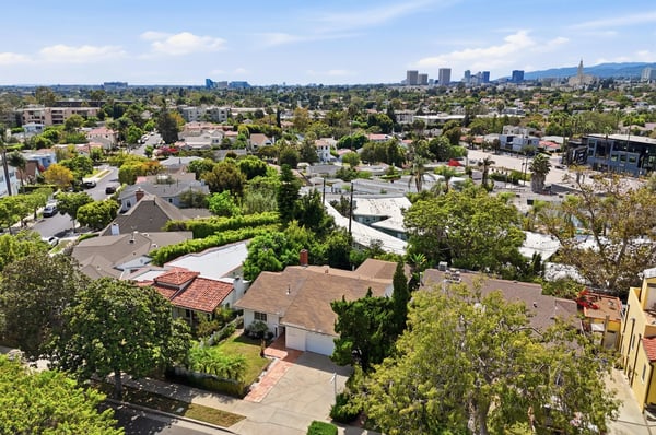10335 Orton Ave., Los Angeles, CA