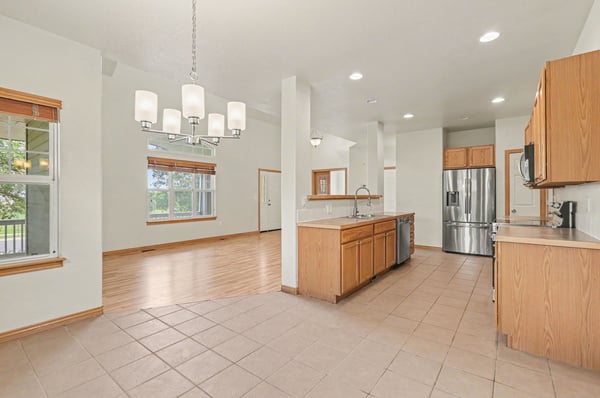 489 Longspur Drive, Brighton, CO