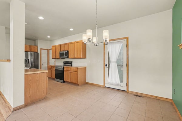 489 Longspur Drive, Brighton, CO