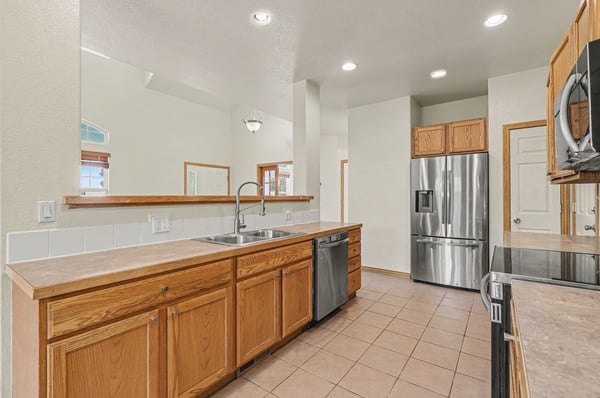 489 Longspur Drive, Brighton, CO