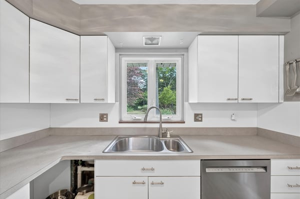 21543 Mahon Drive, Southfield, MI