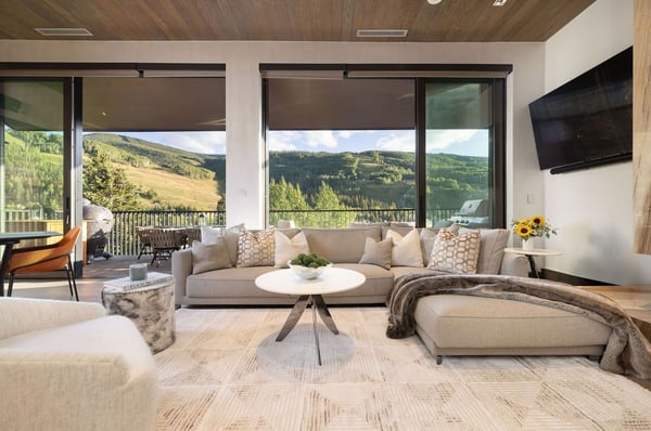 Altus Penthouse # 406, Vail, CO