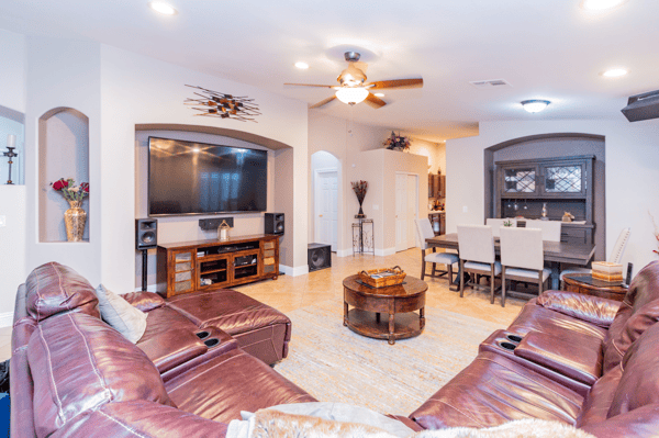 8391 Hollywood Hills, Las Vegas, NV