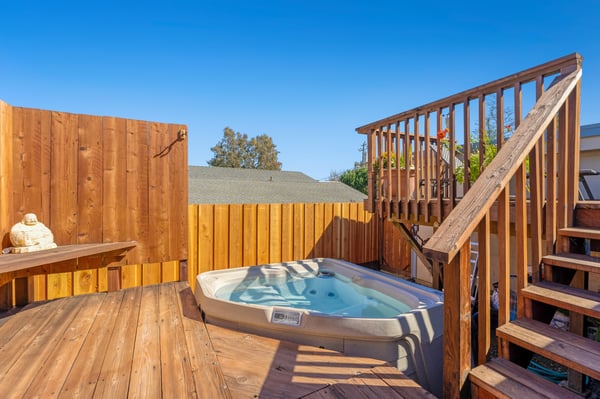 731 Corcoran Avenue, Santa Cruz, CA