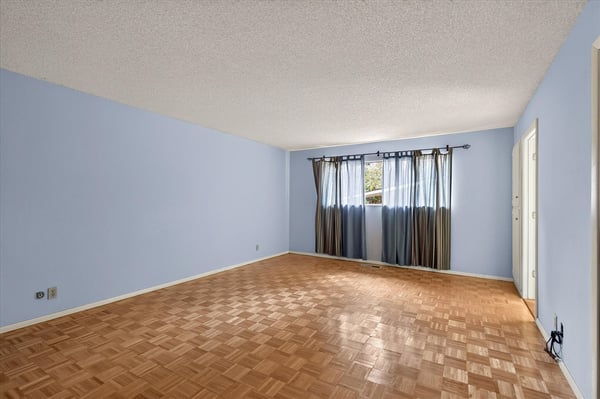 674 Pinon Ave, Pinole, CA